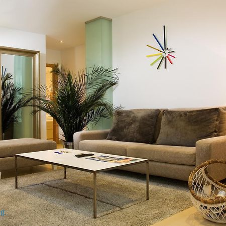 Апартаменты Urbanliving Fajardo Малага Номер фото